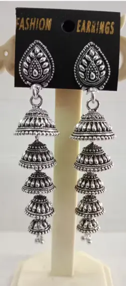 drop earrings